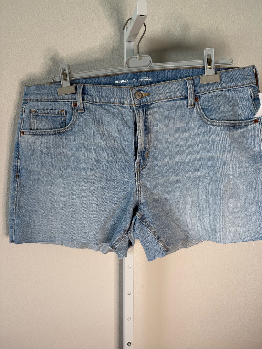 NWT- Old Navy Light Blue Denim Midrise Boyfriend Women's Shorts